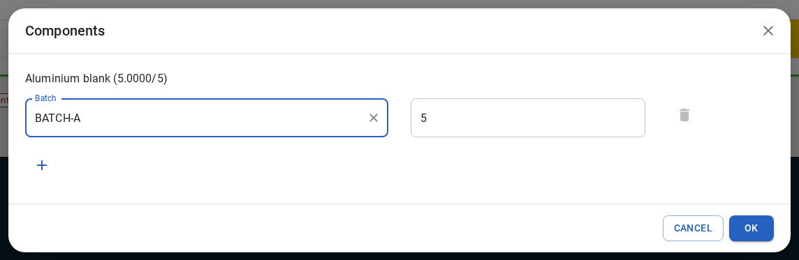 After the output quantity is entered, Components shows the calculated requirement for this output event and allows the actual batch and consumed quantity to be specified. A reserved batch is offered with its remaining balance. Without a reservation, the batch can be entered manually; this records consumption without creating a reservation.